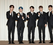 인피니트, 거부할 수 없는 매혹적인 여섯 남자