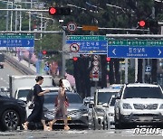 울산 닷새째 폭염경보…온열질환자 27명 중 30~59세 16명 최다 (종합)