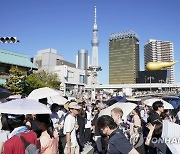 집에 가던 중학생, 에어콘 안 켠 노부부 사망…日도 폭염 사고 이어져