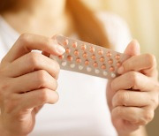 Fewer women aged over 40 use contraception: study