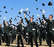 ROTC 추가 모집하겠다는 육군, 정작 경험자들은 “밑 빠진 독에 물 붓기” [미드나잇 이슈]