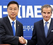 사드서 IAEA까지···'괴담프레임' 자초한 野