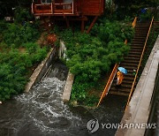 태풍 독수리에 中베이징서 2명 사망…북부 일부 1천㎜ 쏟아져