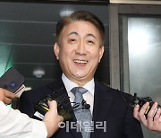 [포토]이동관 방통위원장 후보자 미소