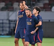 "이강인, PSG 亞-韓시장 유혹 위한 중요한 요소" PSG 아-태 지역 단장 이강인에게 거는 마케팅 효과 기대 높다