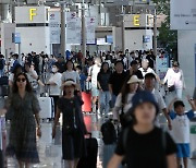 인천공항세관, 8월 한 달간 불법 휴대품 집중 단속