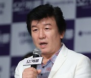 ‘주병진, 출연진과 불화’ 허위제보한 투자자…법원 “2000만원 배상해야”