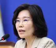 민주 혁신위 '노인비하' 논란…여 "현대판 고려장" vs 야 "갈라치기 말라"