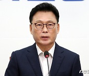 박광온, 오늘 대한노인회 찾아 '노인폄훼' 사과…민생채움단 활동도