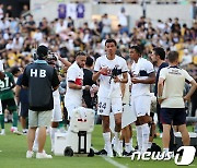 '쿨링 브레이크' 갖는 PSG-전북현대