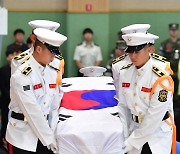 해병대 책임자 형사 책임설에 軍 "경찰 이첩되면 수사"