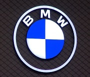 7월 가장 인기 있던 수입차는 'BMW'…벤츠 제치고 두달 연속 '1위'