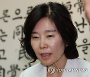 민주당혁신위원장, 노인회 사과방문