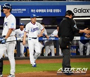 [포토] 박진만 감독 '구자욱이 억울하지 않게'