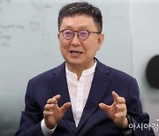 KT 대표 최종후보 오늘 나온다…사외이사의 선택은