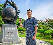 20년 모은 헌혈증 100장 기부한 해군 상사 “군인의 의무 다하기 위해”