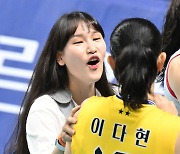 안혜진,'이다현에게 위로 건네' [사진]