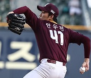 ‘닥터K’ 안우진, KBO 역사를 탐하다