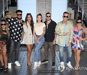 "Jersey Shore Family Vacation" Cast Visit the Empire State Building