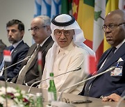 OPEC+ 기존 감산방침 유지 재확인…“사우디 시장 안정 노력 지지”