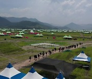 ‘최다 참가’ 영국 스카우트, 잼버리 야영지서 철수…서울로 이동