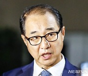 '돈 봉투 살포 의혹' 이성만 영장 기각, 윤관석은 구속