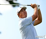 안병훈, PGA 투어 첫 승 도전…윈덤 챔피언십 3R 4위