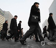 우르르 몰렸다 와르르… 테마주 주의보