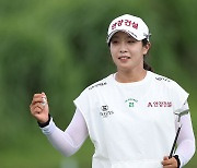 '실수 없는 퍼트' 임진희, 시즌 2승에 성큼 [KLPGA 제주삼다수 마스터스]