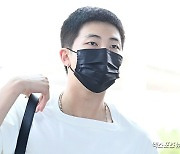 방탄소년단 RM, '입대설' 부른 짧은 머리…"더워서 잘랐다" 해명