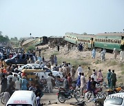 PAKISTAN TRAIN ACCIDENT