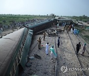 PAKISTAN TRAIN ACCIDENT