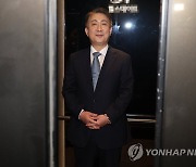 이동관 측 "배우자 증여, 증여세 면제 한도내 이뤄져"(종합)