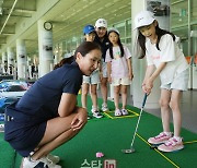 [포토]박지은 '폭염에도 즐거운 시간'