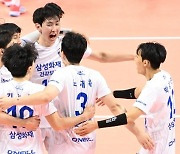 삼성화재, 한국전력 3-1  격파…박성진18점, 김정호 14점