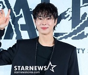 '동방신기 20주년' 유노윤호 "최강창민도, 카시오페아도 고마워"[종합]