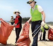 '사랑海' 브랜드로 해안가 환경정화, 어촌 소외계층 지원