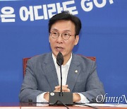 김민석 "윤석열 정부, 전두환-노태우보다 무능"