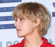 [포토S] 방탄소년단 뷔, 명품 옆선