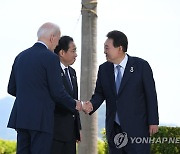 정부 '日, 한미일 회의서 오염수 지지 요구' 보도에 "사실 아냐"