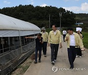 이형일 통계청장, 집중호우 피해 농가 현장 방문