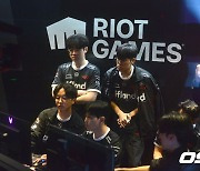 한타에 강한 T1, DK 상대로 PO ‘매치 포인트’ [LCK]