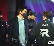 정면승부 결정한 ‘히라이’…KT의 선택은 T1, PO 2R 격돌 [LCK]