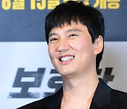 ‘보호자’ 김남길 “‘맑눈광’ 연기? 정우성에 하는 행동 확장”