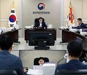 신한울 2호기 허가 늦춰지나…심의 자격 논란에 원안위 "심사 보고 취소"