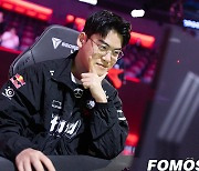 [LCK] 경기 역전한 T1, 세트 스코어도 역전했다... 2대 1 만들어