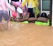 [속보] 고성군 “백촌리, 금화정리, 교암리 주민은 동광중고 체육관으로”