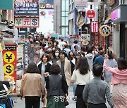 중국, 한국 단체관광 재개 소식에···카지노·화장품 등 관련주 주가 ‘껑충’