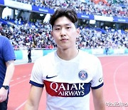 'PSG 선배' 호나우지뉴가 전망한 이강인…"앞으로 더 좋은 선수 될 것" [현장메모]