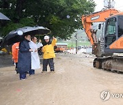 이철우 경북지사, 태풍 북상에 기존 호우 피해지역 점검